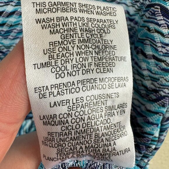 Short Racerback V-Neck Jersey - Picture 8 of 9